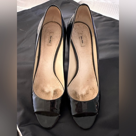Miu Miu patent peel toe heel - Picture 2 of 3